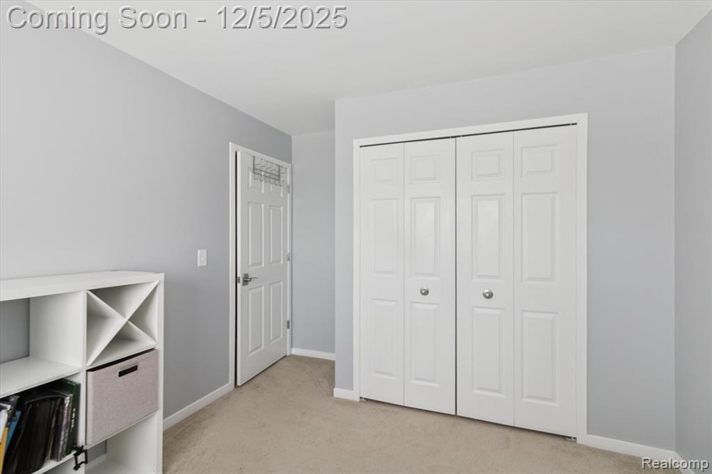41512 Pheasant Creek Drive, Canton, MI 48188 — Photo 34
