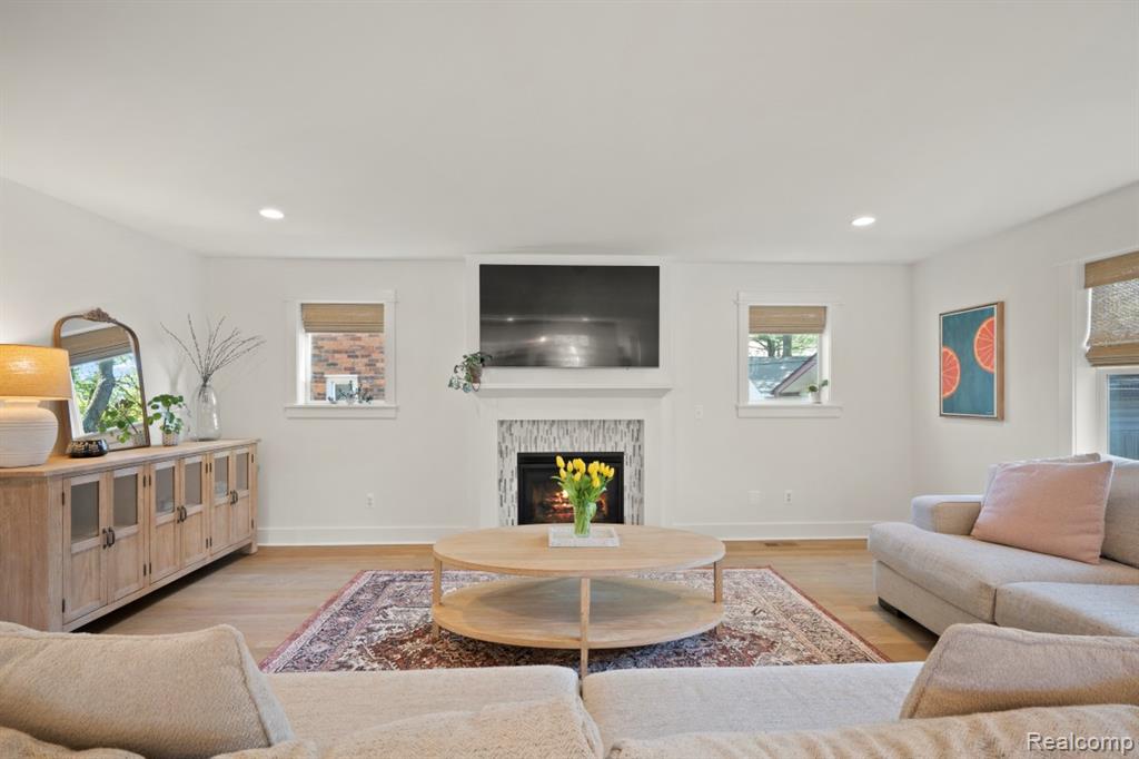 423 N Altadena Avenue, Royal Oak, MI 48067 — Photo 25