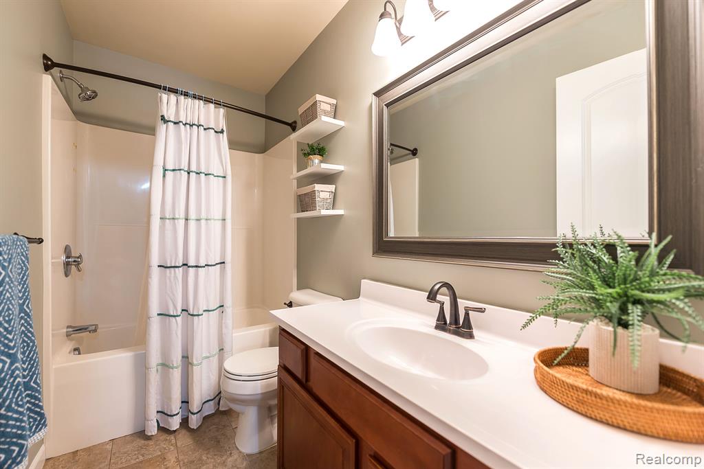 58799 CARRIAGE Lane, South Lyon, MI 48178 — Photo 22