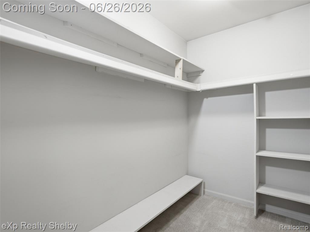 56432 Cromwell Court, Utica, MI 48316 — Photo 27