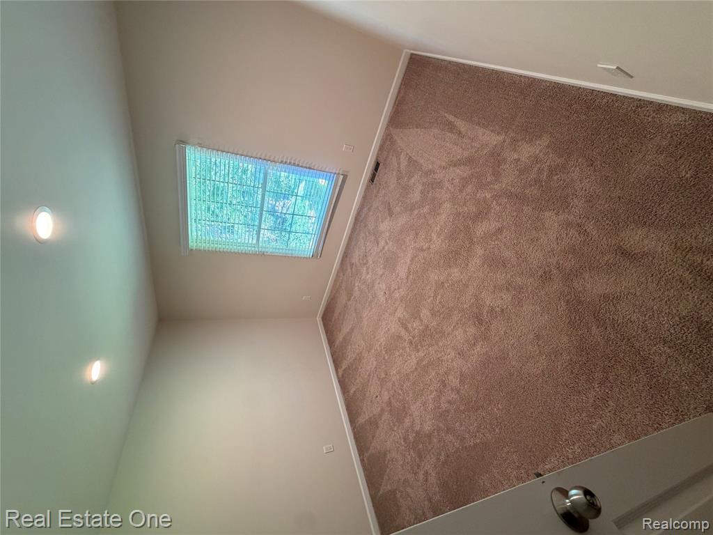 46310 Lafonde Court, Plymouth, MI 48170 — Photo 26