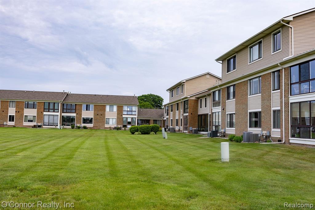 1660 River Road, 53, Marysville, MI 48040 — Photo 29
