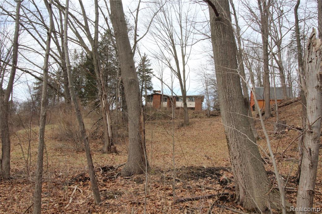 1050 Teggerdine Road, White Lake, MI — Photo 25