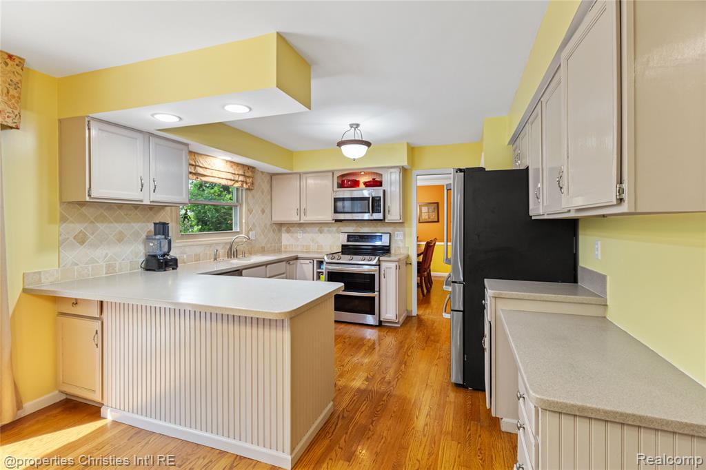 41101 Croydon Court, Northville, MI 48168 — Photo 12