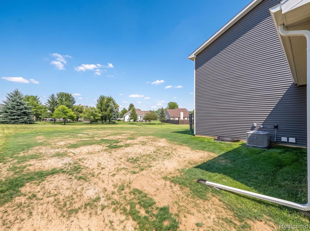 410 Settlers Cove, Tecumseh, MI 49286 — Photo 41