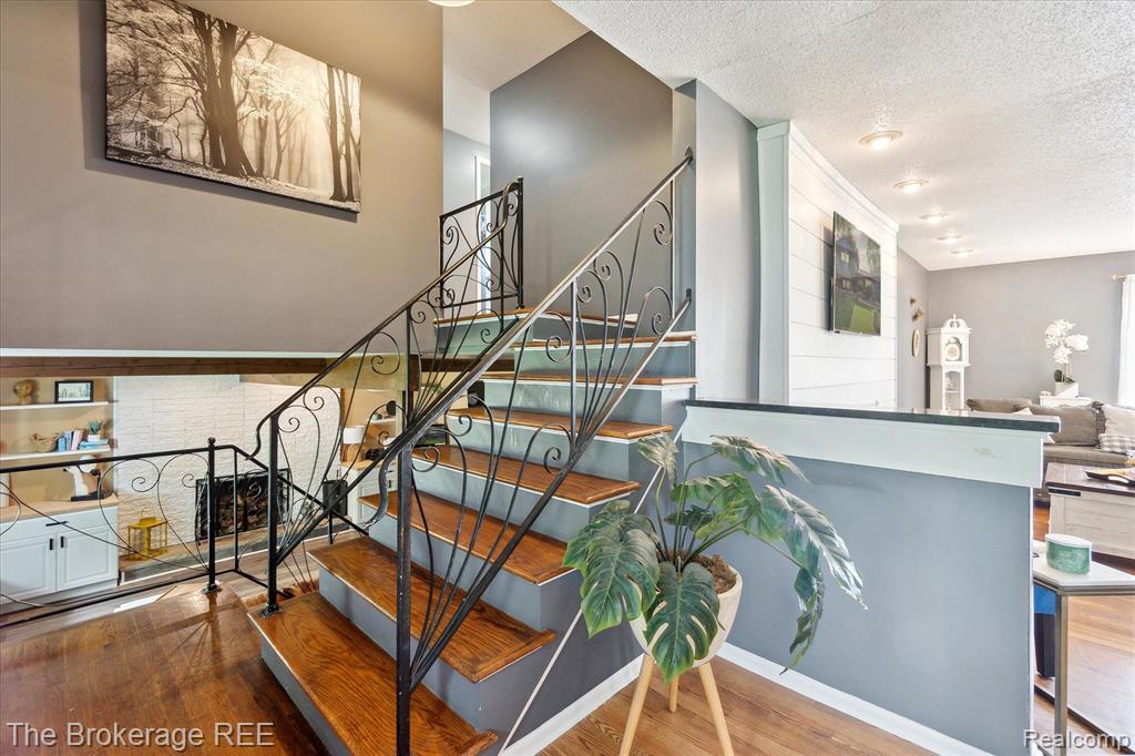 5394 KIMBERLY Drive, Grand Blanc, MI 48439 — Photo 6