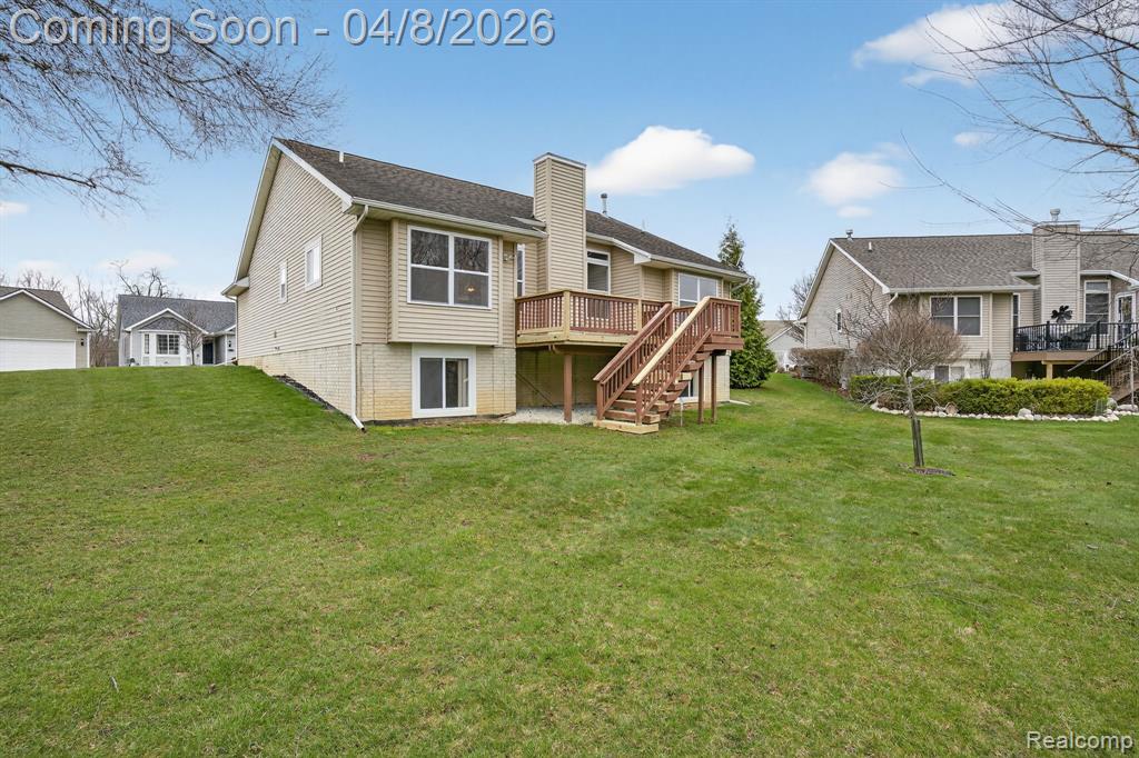 4475 Cross Creek Boulevard, Burton, MI 48509 — Photo 12
