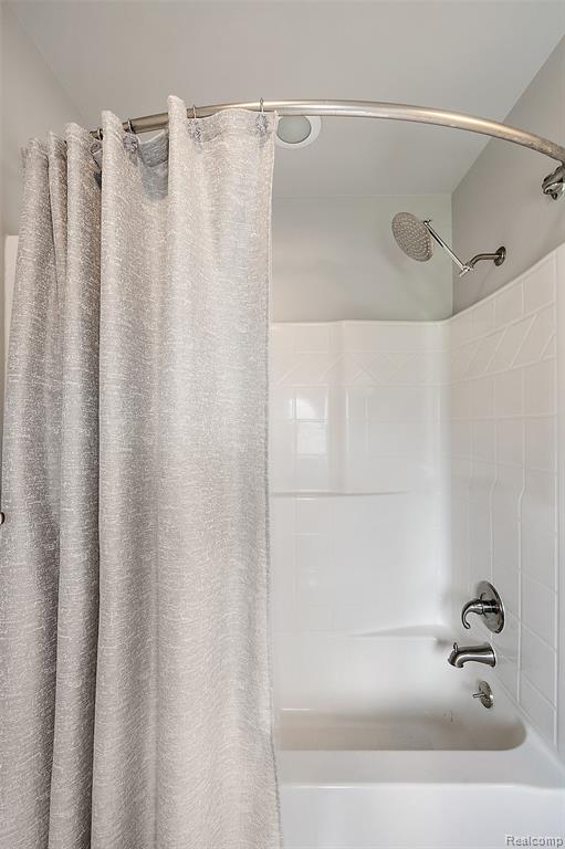 5035 Hidden Ridge Drive, Metamora, MI 48455 — Photo 43