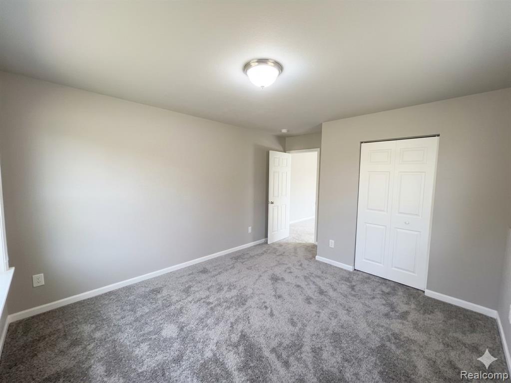 10450 Schrier Lane, Portage, MI 49024 — Photo 13
