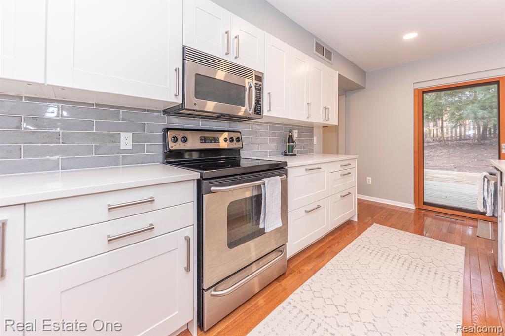 6400 Sundance Trail, Brighton, MI 48116 — Photo 11