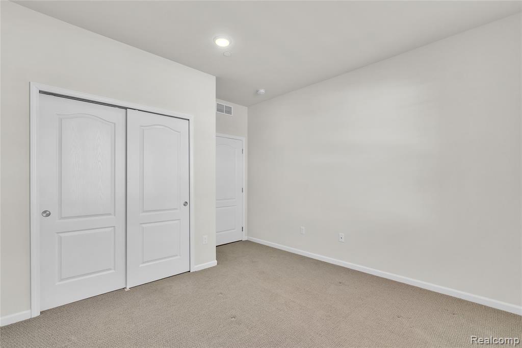 4633 CRESTWAY Drive, Brighton, MI 48116 — Photo 52