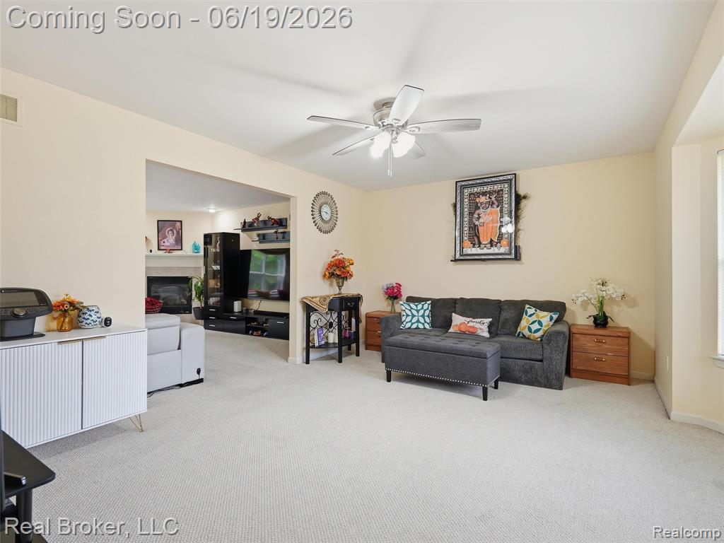 6729 Eckerman Drive, Troy, MI 48085 — Photo 13