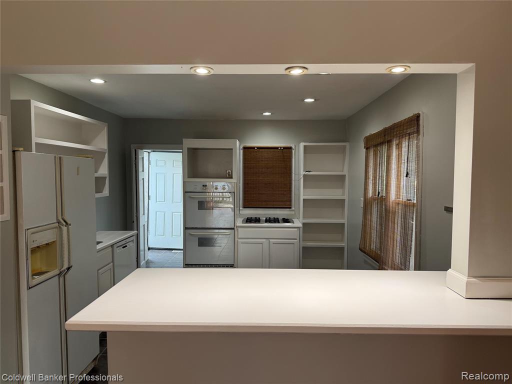 624 E Saratoga Street, Ferndale, MI 48220 — Photo 6