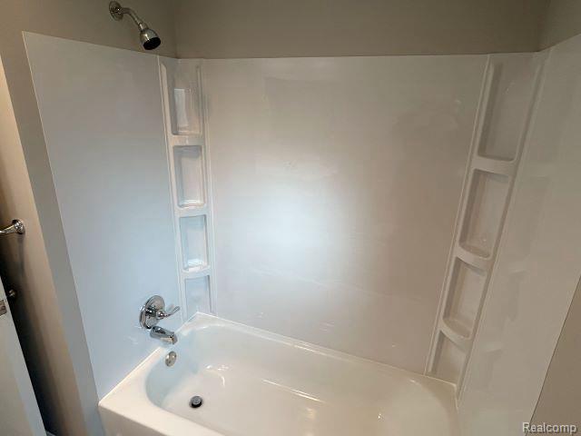 4117 MARYWOOD Drive, Troy, MI 48085 — Photo 12