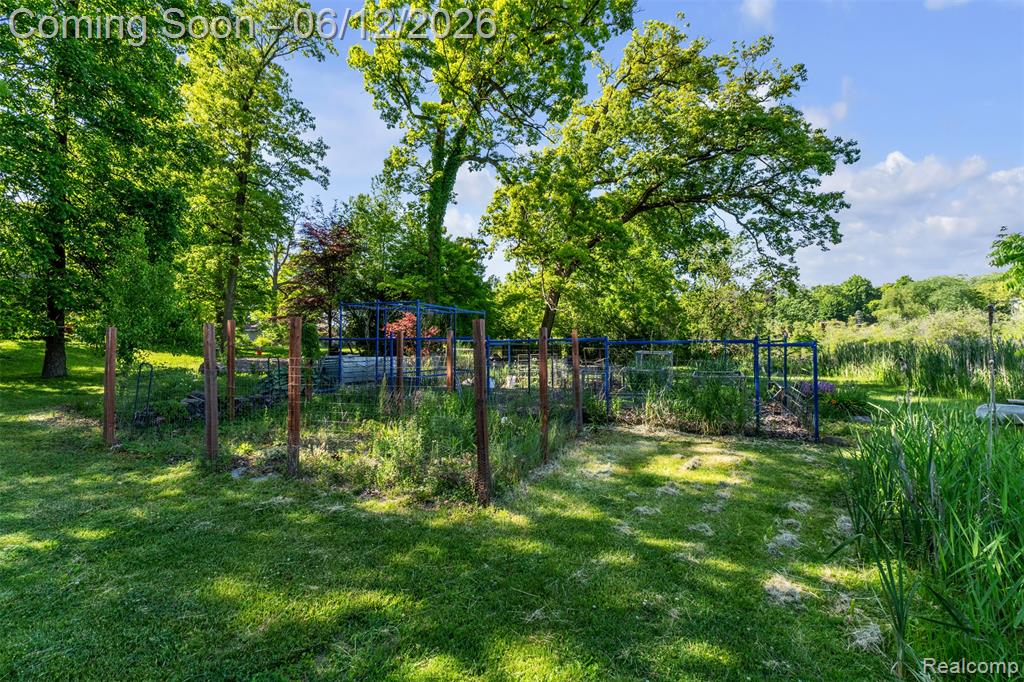 920 Hickory Ridge Circle, Milford, MI 48380 — Photo 47