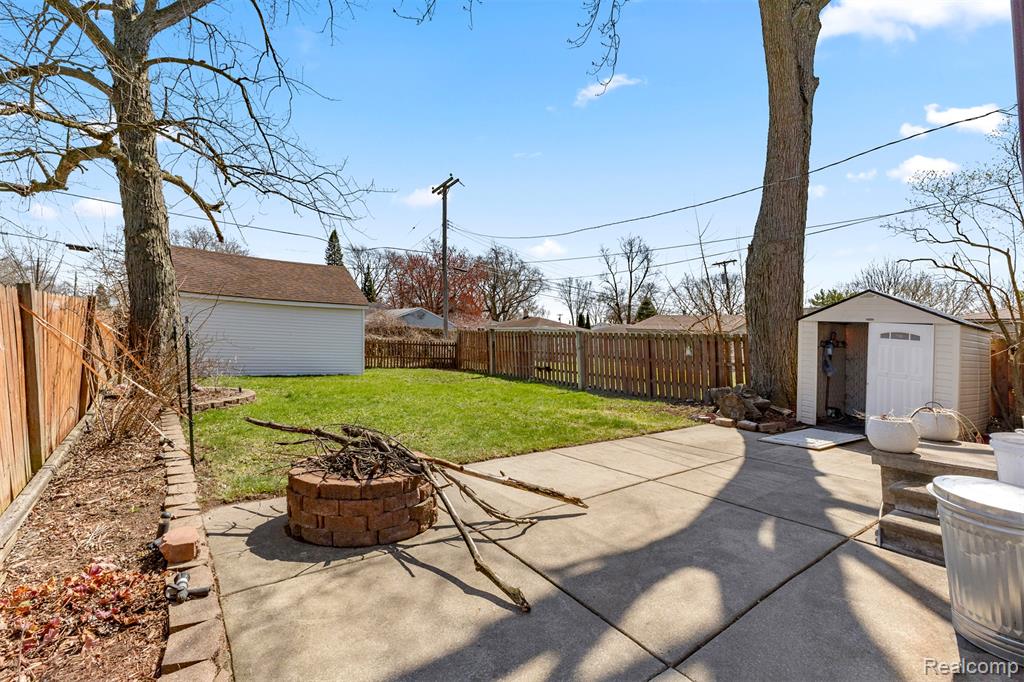 4903 Bedford Street, Dearborn Heights, MI 48125 — Photo 25