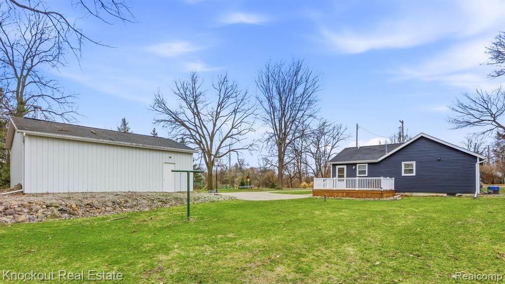 213 E Maple Street, Vassar, MI 48768 — Photo 30