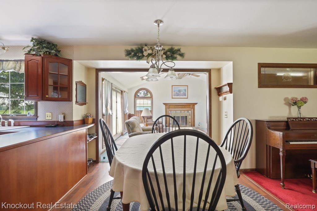 858 Zehnder Drive, Frankenmuth, MI 48734 — Photo 16