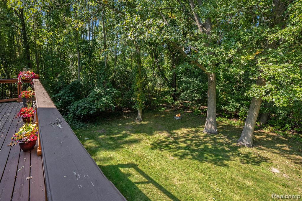 5479 Woodcreek Court, Clarkston, MI 48348 — Photo 52