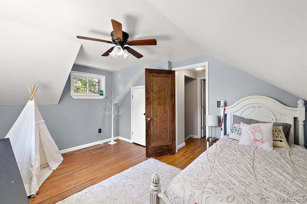 8110 W CIRCLE Drive, Clarkston, MI 48348 — Photo 22