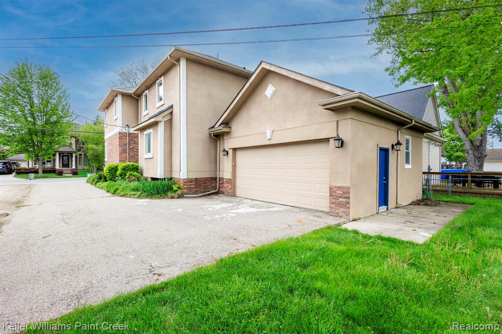 418 Oak Street, Rochester, MI 48307 — Photo 8