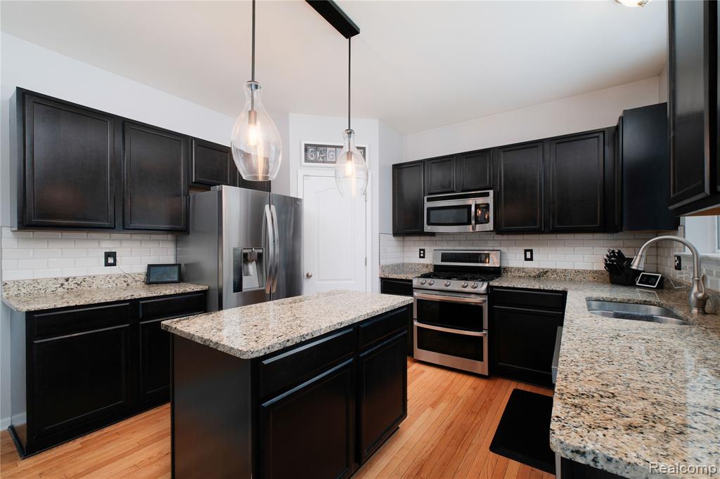 13863 Sherborn Court, Southgate, MI 48195 — Photo 12