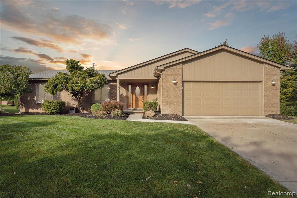 25999 PETROS Boulevard, Novi, MI — Photo 47