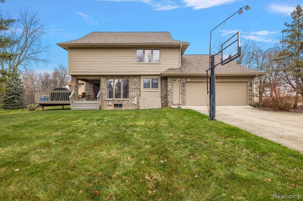 5385 POND BLUFF Drive, West Bloomfield, MI 48323 — Photo 73