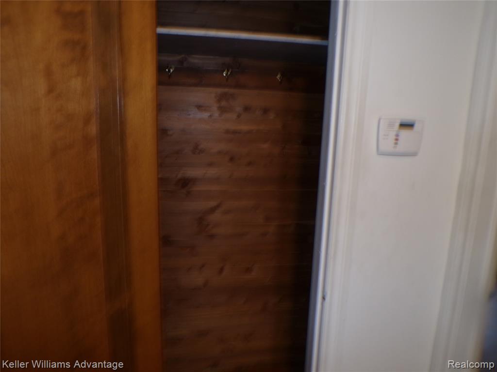 5043 Yorkshire Road, Detroit, MI 48224 — Photo 18