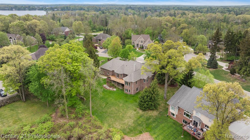 1181 Iroquois Trail, Oxford, MI 48371 — Photo 57