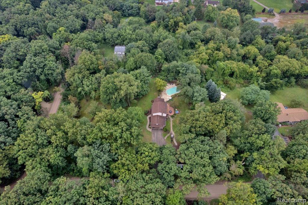 4295 MCKEACHIE Road, White Lake, MI 48383 — Photo 4