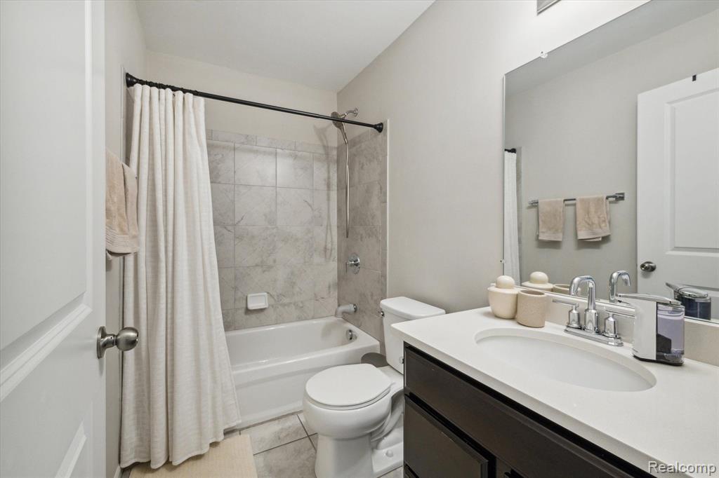 3189 Chambers W, Wixom, MI 48393 — Photo 27
