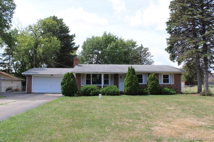 1031 Arapaho Drive, Burton, MI 48509