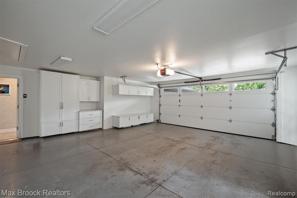 7400 Parkstone Lane, Bloomfield Hills, MI 48301 — Photo 53