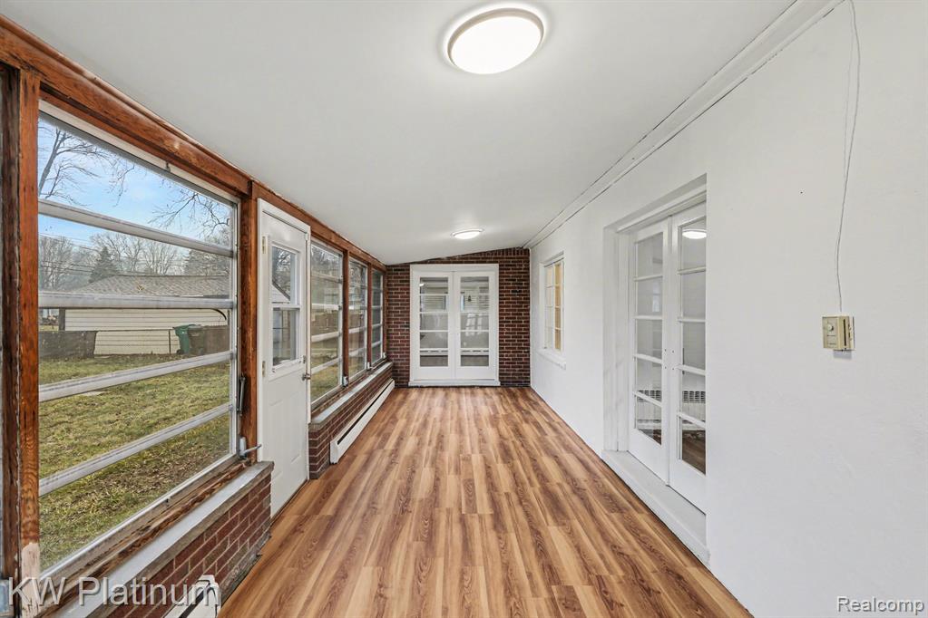 8320 Russell Street, Utica, MI 48317 — Photo 32