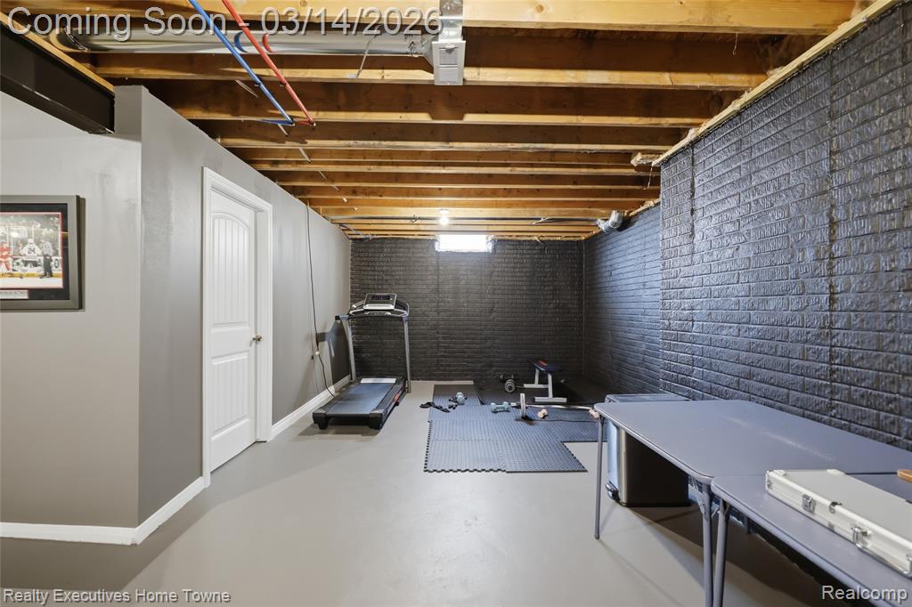 24655 Brookshire Drive, Macomb, MI 48042 — Photo 28