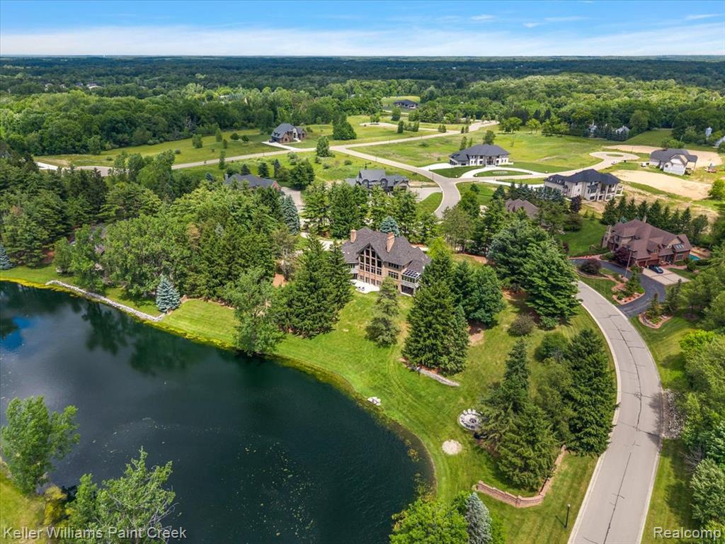 6263 Canter Creek Trail, Grand Blanc, MI 48439 — Photo 85