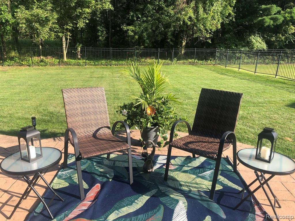 46448 Leanna Drive, Macomb, MI 48044 — Photo 45