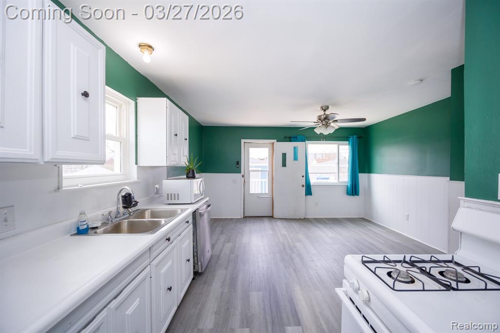 17150 Matthews Street, Riverview, MI 48193 — Photo 29