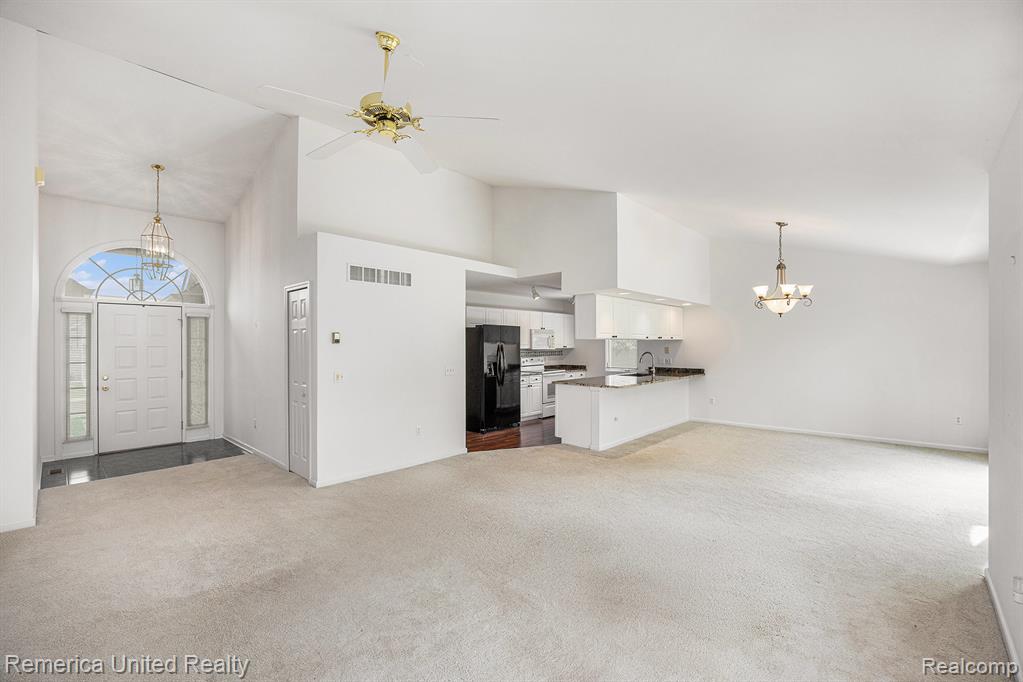 34880 Partridge Crossing, Richmond, MI 48062 — Photo 5