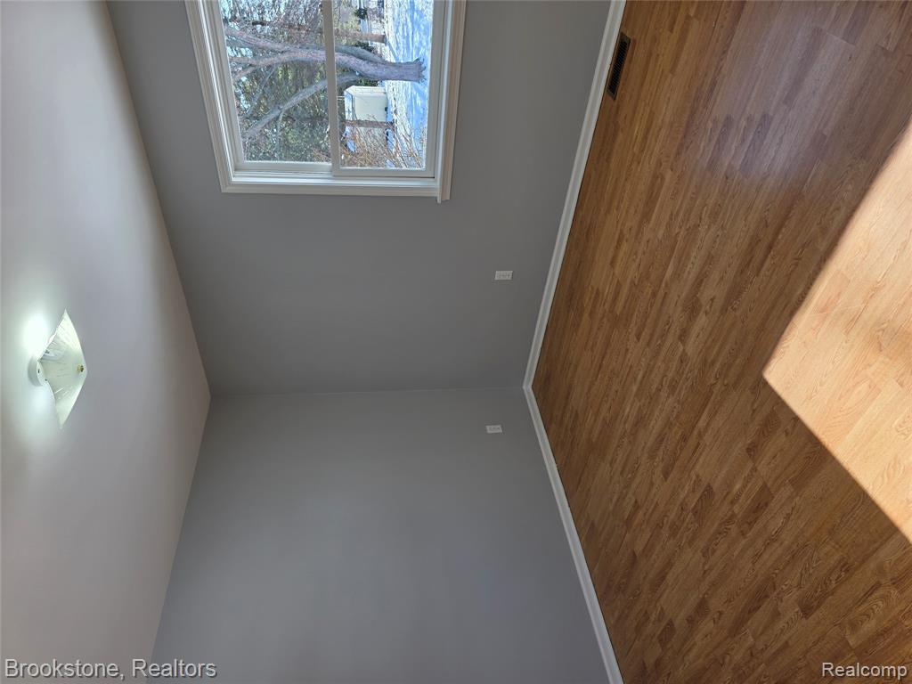 436 Gary Ray Drive, Davison, MI 48423 — Photo 12