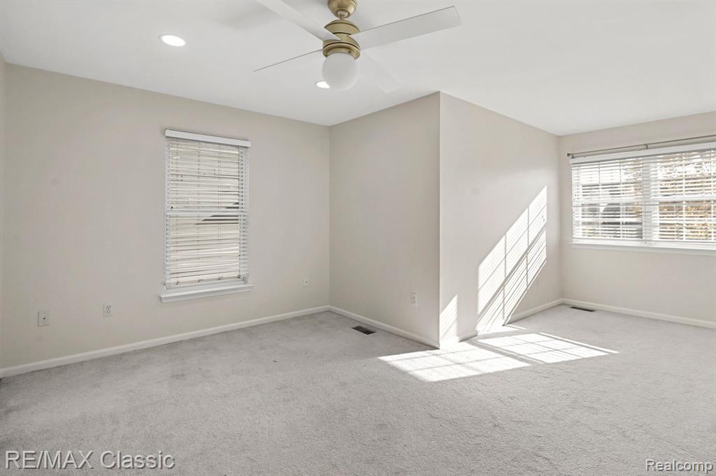 43008 EMERSON Way, Novi, MI — Photo 26