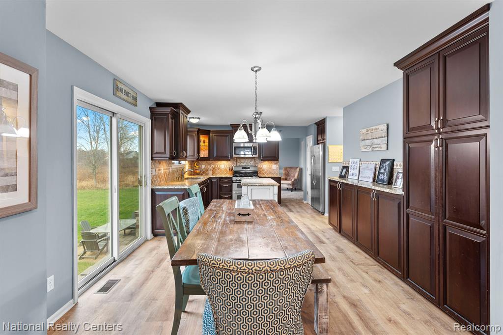 316 Lenox Lane, Brighton, MI 48114 — Photo 13