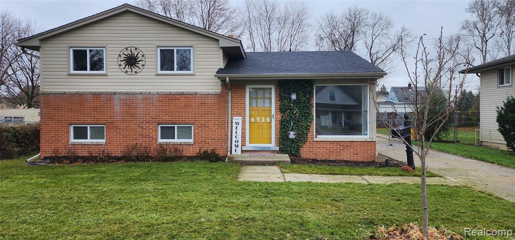 6916 Arcola Street, Garden City, MI — front exterior
