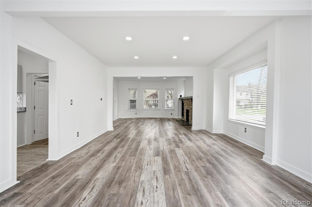725 Lakewood Street, Detroit, MI 48215 — Photo 9