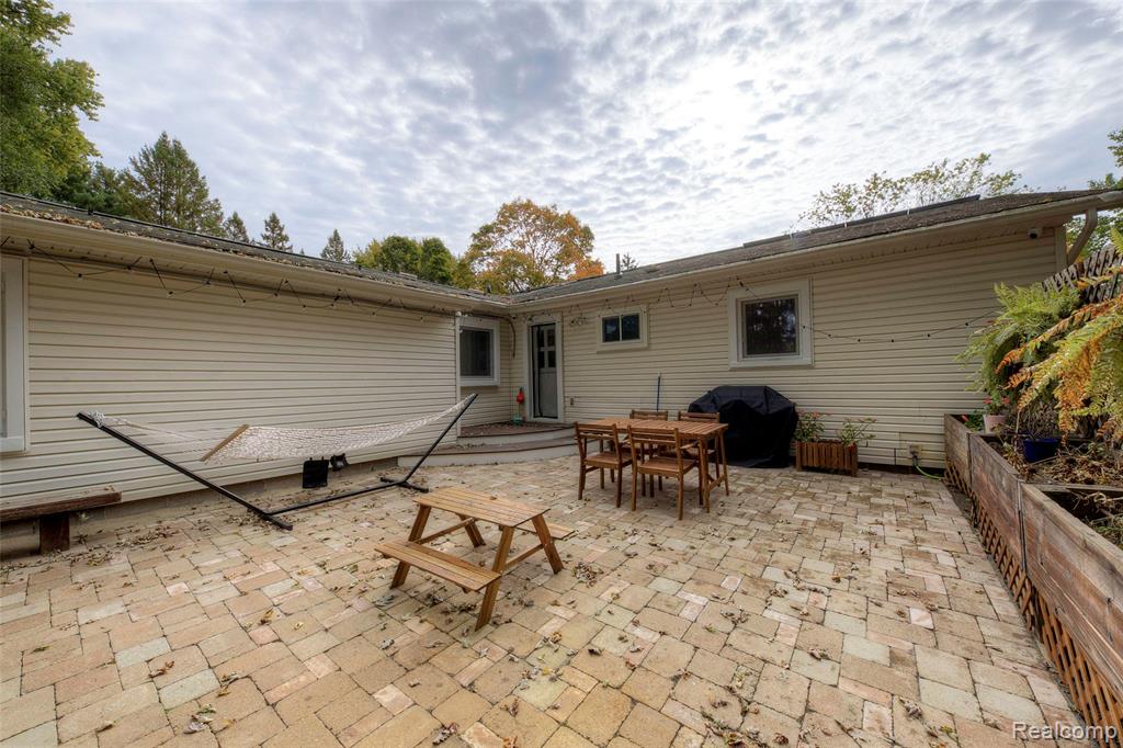 532 John R, Milford, MI 48381 — Photo 30