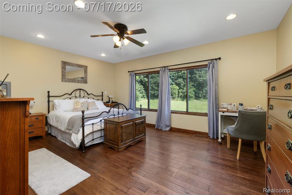 8250 Rattalee Lake Road, Clarkston, MI 48348 — Photo 25