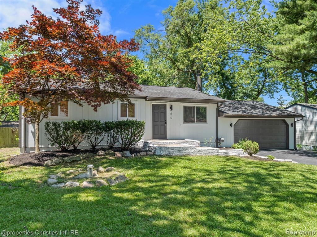 4370 FORBUSH Avenue, West Bloomfield, MI 48323 — Photo 2
