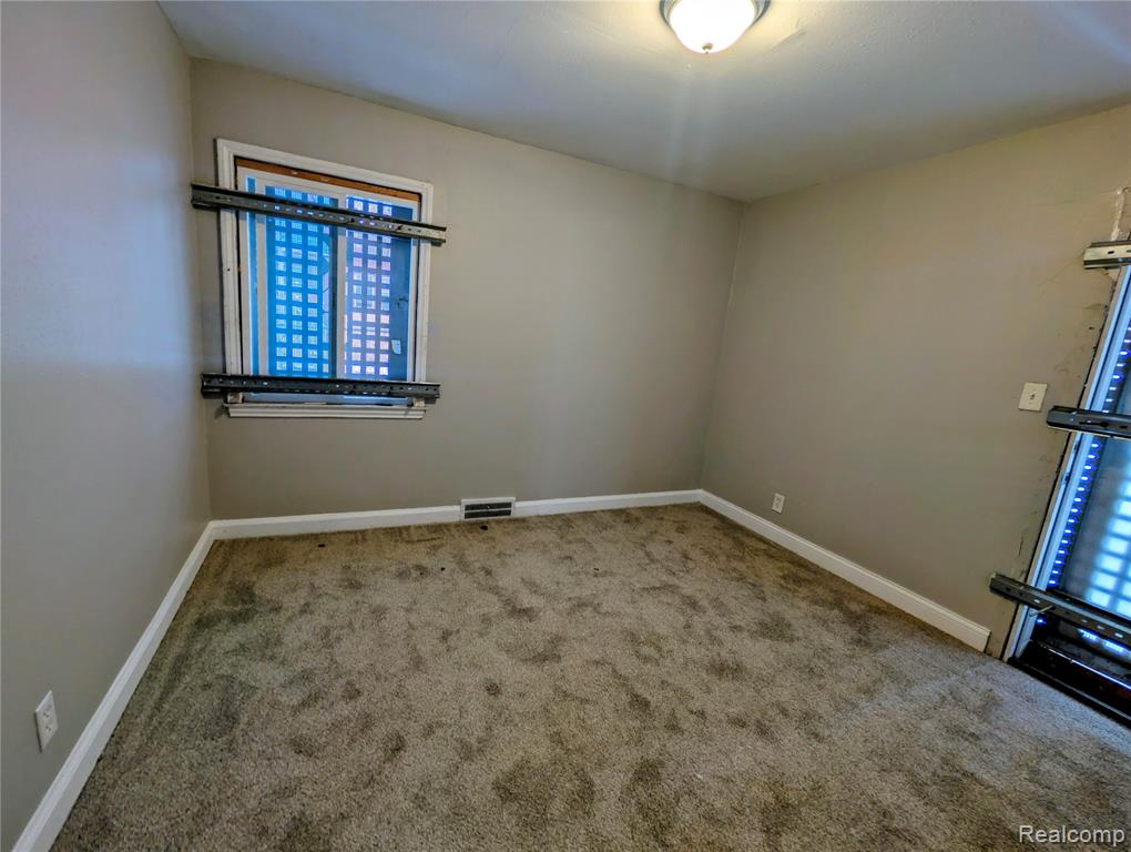 4715 BUCKINGHAM Avenue, Detroit, MI 48224 — Photo 7