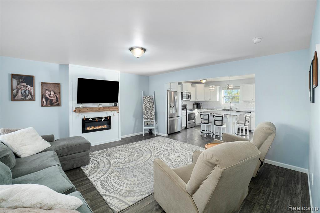 16471 Bedington Drive, Linden, MI 48451 — Photo 3